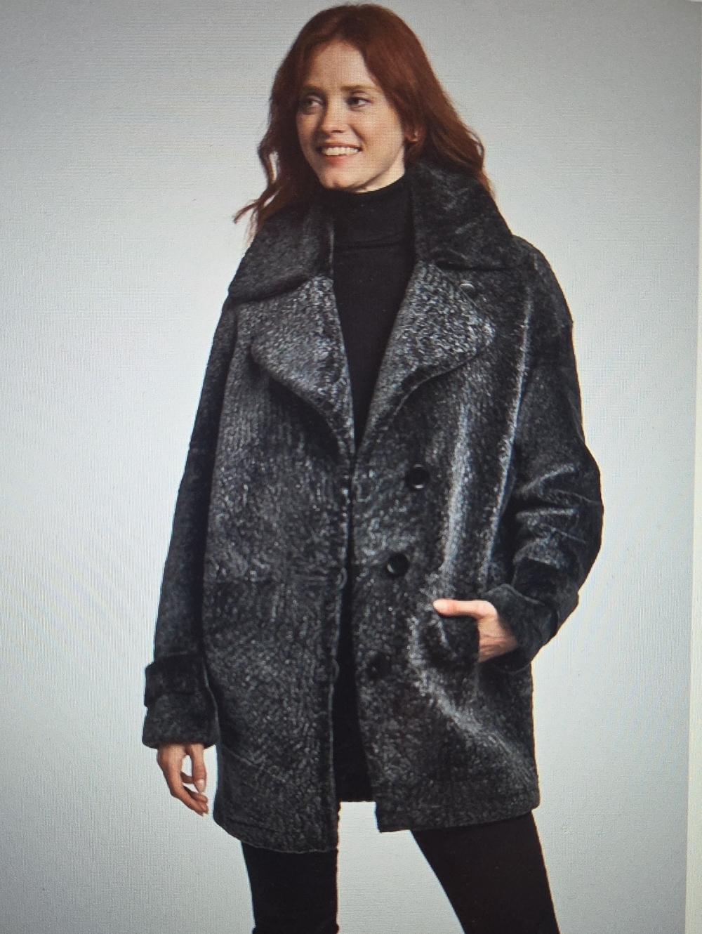 Blue Duck Shearling Coat-L